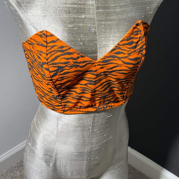 Savage X Fenty Other - Vibrant Orange and Black Crop Top